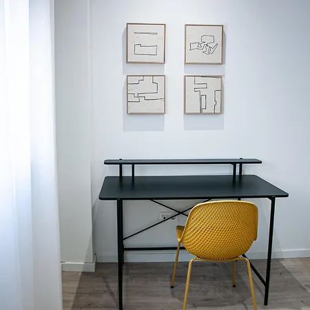 Livemalaga Postigos & Parking Apartment *