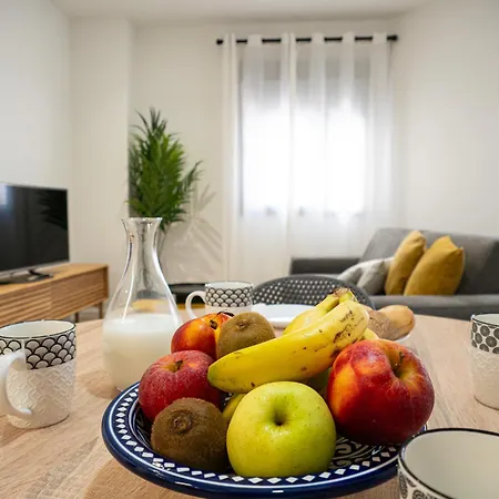 Livemalaga Postigos & Parking Apartment