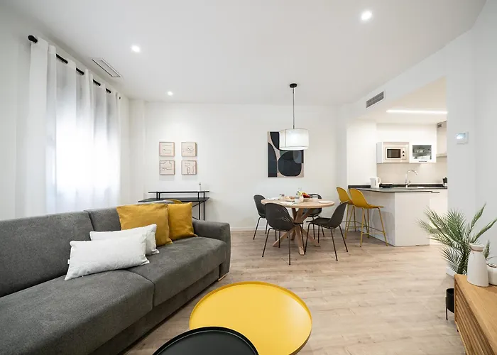 Livemalaga Postigos & Parking Apartment *