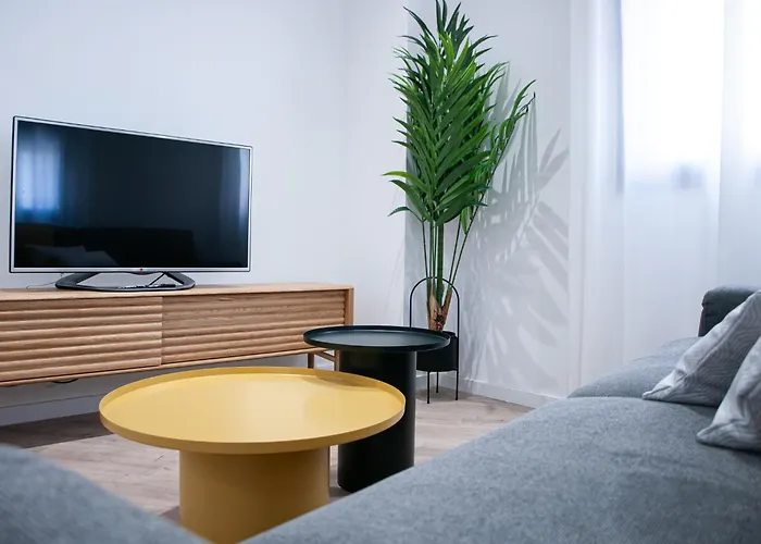 Livemalaga Postigos & Parking Apartment Malaga